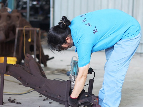 開心玩具：產(chǎn)品組裝